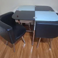 میز غذاخوری کمجا