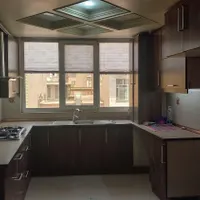 آپارتمان بسیار شیک و بروز با نورگیر بسیار زیاد