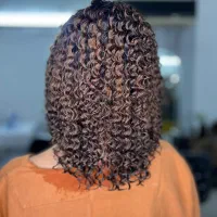 مدل جهت رنگ لایت کراتین فردائم اسکراب اسکالپ|خدمات آرایشگری و زیبایی|مشهد, رضاشهر|دیوار