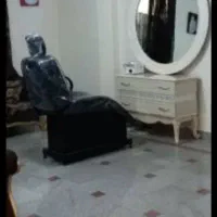 صندلی اصلاح ،ترولی،پارتیشن واسه عدد اینه گرد