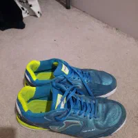 کتونی سالن تاپ فلیکس