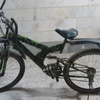دوچرخه ۲۶ تقریبا قدیمی ولی سالم