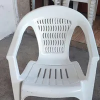 صندلی پلاستیکی