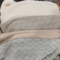 دوخت انواع روکش مبلمان سلطنتی و استیل راحتی