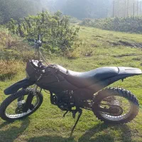 متور تریل|موتورسیکلت|سنگر, |دیوار