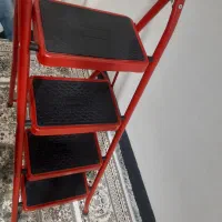 نردبان ۴ پله