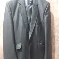 کت وشلوار مشکی