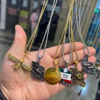 زنجیر پلاک های نماد ایرانی