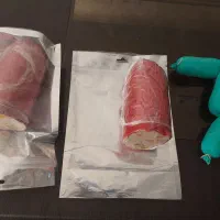 سوسیس کالباس خانگی مرغ و بوقلمون با ارسال رایگان