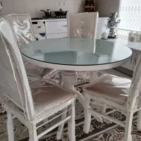 میز نهارخوری