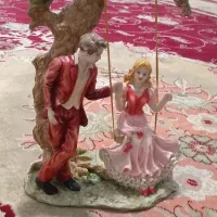 مجسمه پلی اشتر جنس قدیمی