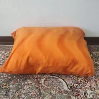 بالشت پر بالش پر رختخواب