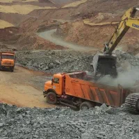 استخدام راننده پایه یک برای معدن آهن میمون آباد|استخدام حمل و نقل|دهگلان, |دیوار