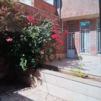 ویلایی همکف پزشکان یک