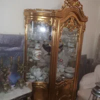 بوفه ورق طلایی‌