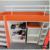 فروشی.  تختخواب نوجوان با  تشک