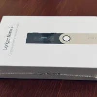 لجر نانو اس آک اصل فرانسه مسافری Ledger Nano S