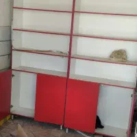 دو قفسه ام دی آف ویک عدد ویترین