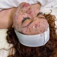 پاکسازی و فیشیال پوست