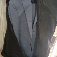 دو عدد کت شلوار در حد نو و یک کت اسپورت تکی