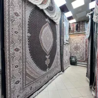 فرش ماهی برجسته و ساده (فوق ریز بافت )در فرش نادر