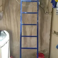 نردبان فلزی