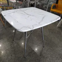 میز  4 نفره طرح دار