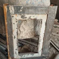 تخته بنایی قالی کار، بشکه درب دار در با شیشه دریچه|مصالح و تجهیزات ساختمان|اصفهان, مولوی|دیوار