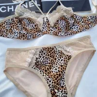 ست لباسزیر ست اسفنجی سوتین اسفنجی فنردار لباسخواب