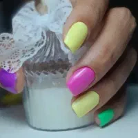 تتو بدن و کاشت ناخن