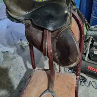 زین سوارکاری حرفه ای
