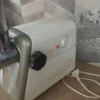 چرخ گوشت|خردکن، آسیاب، غذاساز|مهاباد (آذربایجان غربی), |دیوار