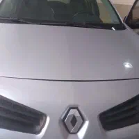 مگان مدل ۸۸ نقره ای دنده