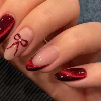 تخفیف ویژه خدمات و آموزش کاشت ناخن