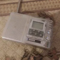 سلام یک عدد رادیو کوچک سالم