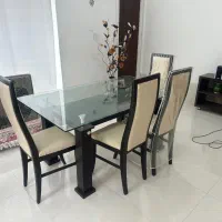 میز ناهارخوری شش نفره