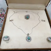 گردنی و گوشواره و انگشتر نقره