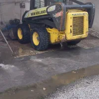 بابکت مینی لودر (کوچک).تخریب وخاکبرداری با کمپرسی|خدمات حمل و نقل|کرمانشاه, |دیوار