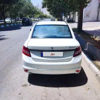 ساینا 1400|خودرو سواری و وانت|بروجرد, |دیوار