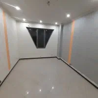 ساختمان تجاری /مناسب دفتر کار / طبقه دوم /دوخواب