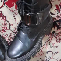 نیم بوت سایز40 نو|کیف، کفش، کمربند|خرمآباد, |دیوار