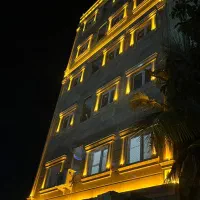 دوطبقه و سه طبقه در قیمتهای مختلف دارم