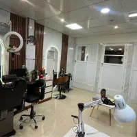 اجاره تخت و صندلی در سالن زیبایی