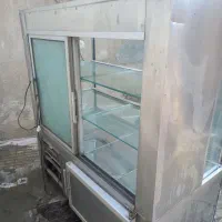 یخچال مکعبی با میز کار|کافی‌شاپ و رستوران|کرج, حیدرآباد|دیوار