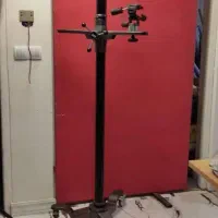 یک عدد پایه صلیبی ۶۰۰|دوربین عکاسی و فیلمبرداری|قرچک, ولی آباد|دیوار