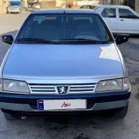 پژو ۴۰۵ نقره ای