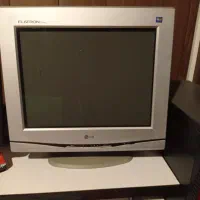 دو عدد مانیتور خراب برای فروش