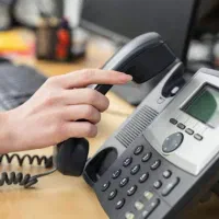به تعدادی بازاریاب حرفه ای تلفنی خانم نیازمندیم