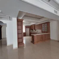 ۱۰۰متر فول امکانات / کلیدنخورده / زیر قیمت منطقه