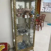 بوفه ویترین طرح برنزی